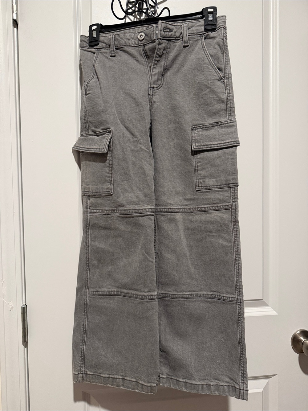art class Gray Wide-Leg Cargo Pants with Pocket Panels